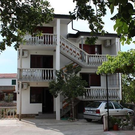 Apartments With A Parking Space Starigrad, Paklenica - 6618 Extérieur photo