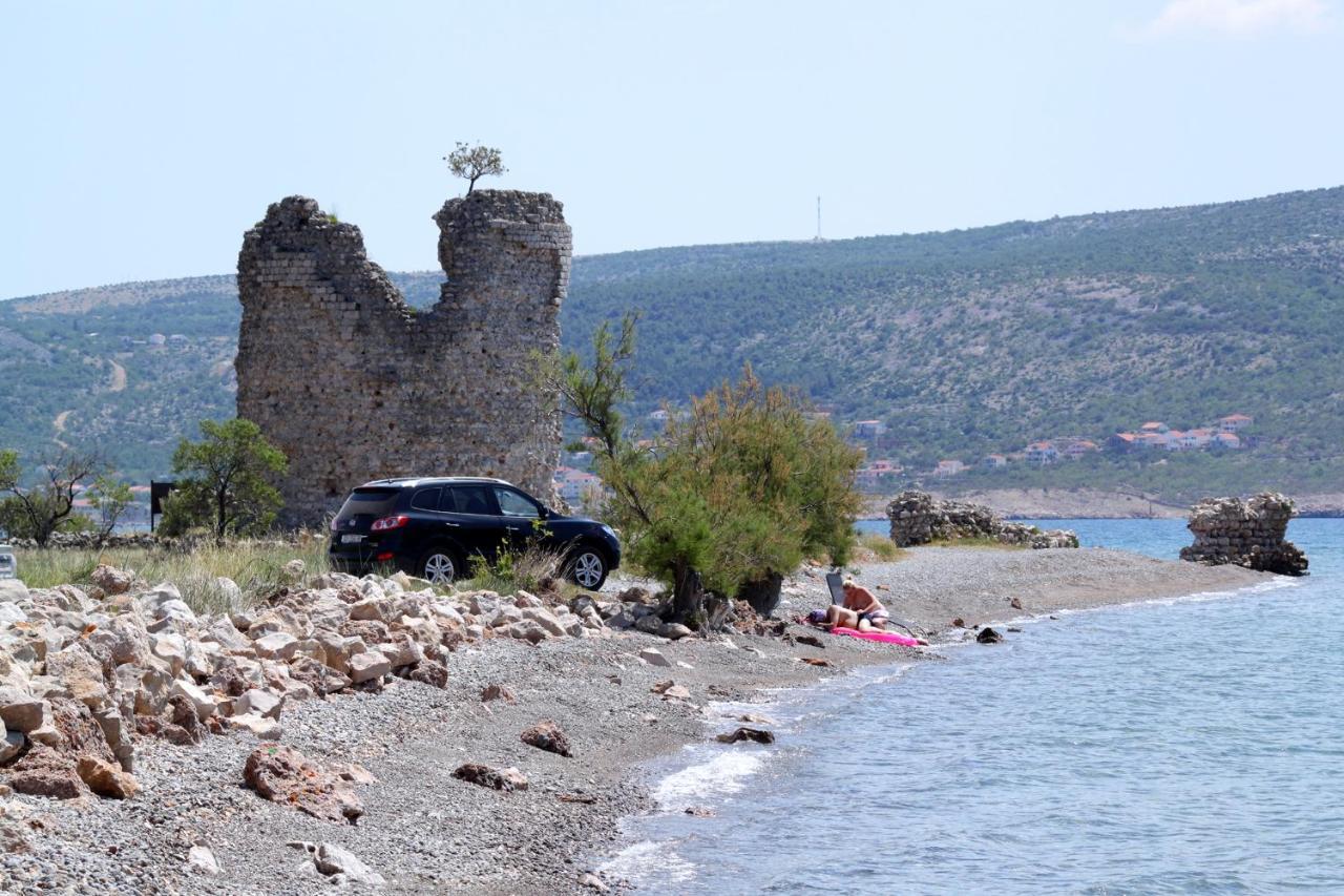 Apartments With A Parking Space Starigrad, Paklenica - 6618 Extérieur photo